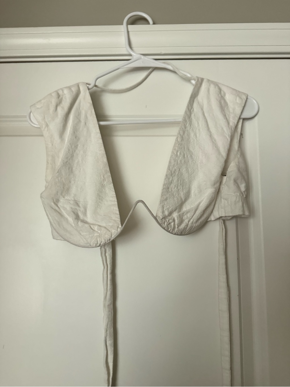 White Fox Boutique White Plunge Tie-Front Crop Top